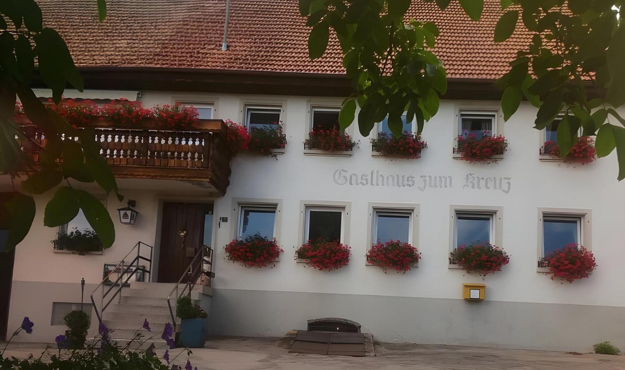 Gasthaus Zum Kreuz Grafenhausen Extérieur photo